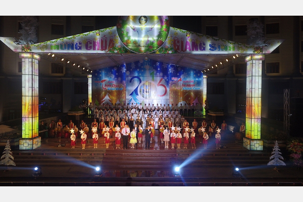 Video : Mừng Chúa Giáng Sinh năm 2016 tại Tòa Giám Mục Thái Bình & Giáo Xứ Chính Tòa